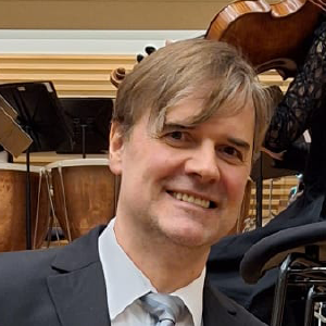 manfred-riemer-1.png